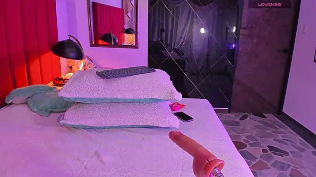 eimy jones  online show from 17, 1, 2026