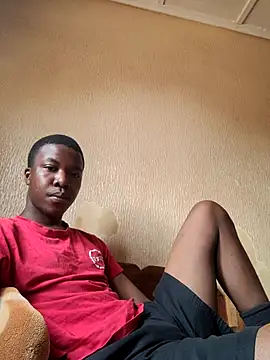 Snapshot of sweetdickboy2 chatting on 13, 9, 2025 sweetdickboy2 online show from 13, 9, 2025