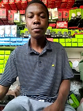 Snapshot of sweetdickboy2 chatting on 19, 9, 2025 sweetdickboy2 online show from 19, 9, 2025