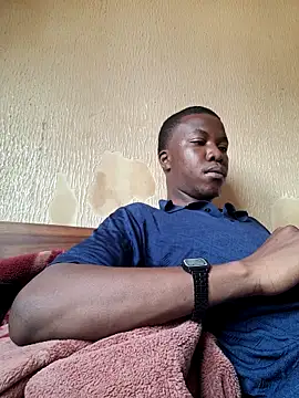 Snapshot of sweetdickboy2 chatting on 27, 9, 2025 sweetdickboy2 online show from 27, 9, 2025