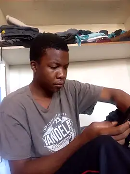 Snapshot of sweetdickboy2 chatting on 24, 11, 2025 sweetdickboy2 online show from 24, 11, 2025