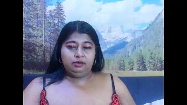 Snapshot of indianhoney694u chatting on 5, 2, 2026 indianhoney694u online show from 5, 2, 2026