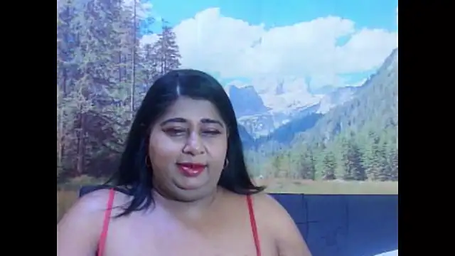 Snapshot of indianhoney694u chatting on 24, 2, 2026 indianhoney694u online show from 24, 2, 2026