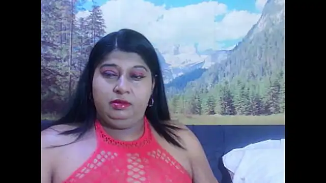 Snapshot of indianhoney694u chatting on 4, 3, 2026 indianhoney694u online show from 4, 3, 2026