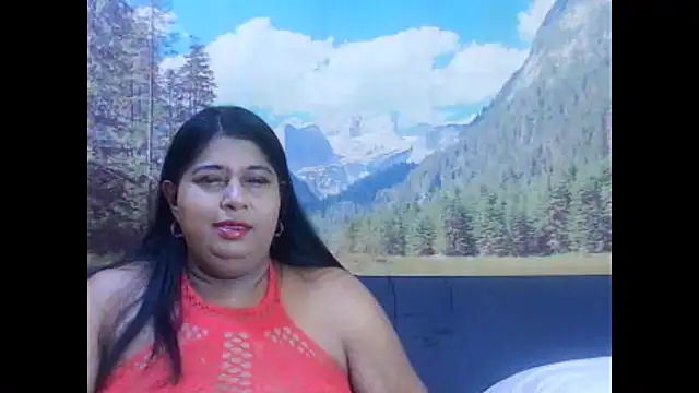 Snapshot of indianhoney694u chatting on 11, 3, 2026 indianhoney694u online show from 11, 3, 2026