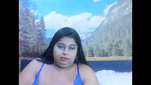 Snapshot of indianhoney694u chatting on 13, 4, 2026 indianhoney694u online show from 13, 4, 2026