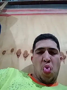 Snapshot of Picademel2525 chatting on 9, 9, 2025 Picademel2525 online show from 9, 9, 2025