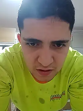 Snapshot of Picademel2525 chatting on 17, 9, 2025 Picademel2525 online show from 17, 9, 2025