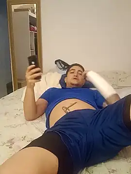 Snapshot of Picademel2525 chatting on 16, 11, 2025 Picademel2525 online show from 16, 11, 2025