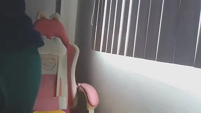 Crystal Star  online show from 21, 10, 2025