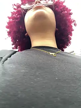 Enyagleam  online show from 10, 10, 2025