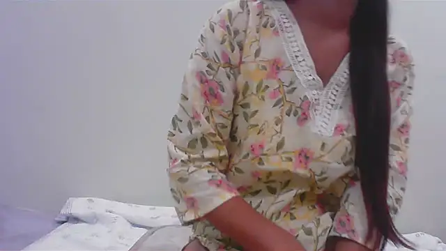 Snapshot of ANNU_484 chatting on 19, 9, 2025 ANNU 484 online show from 19, 9, 2025