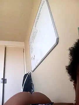 Freakysluttt online show from 22, 9, 2025