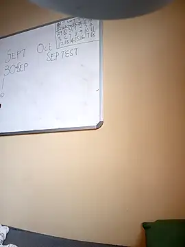 Freakysluttt online show from 27, 9, 2025