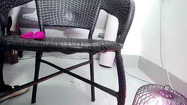 KateCondon online show from 1, 11, 2025