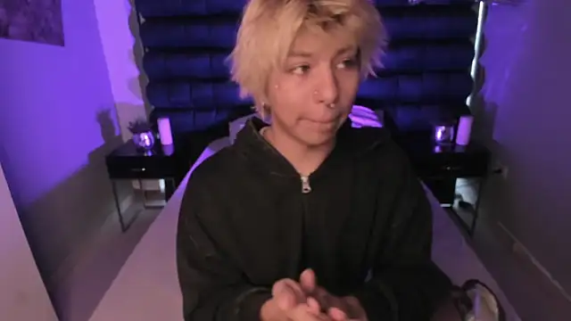 OliIverr22 online show from 15, 12, 2025