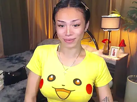 Snapshot of WILDROXIE chatting on 25, 9, 2025 WILDROXIE online show from 25, 9, 2025