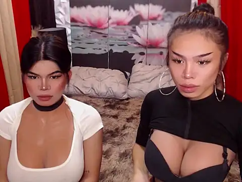 Snapshot of WILDROXIE chatting on 15, 12, 2025 WILDROXIE online show from 15, 12, 2025