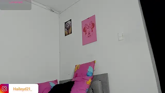 HaileyDuke online show from 18, 2, 2026