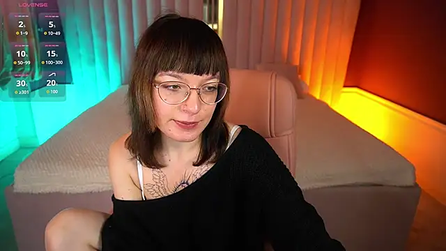 Snapshot of Pixie_Peachh chatting on 16, 10, 2025 Pixie Peachh online show from 16, 10, 2025