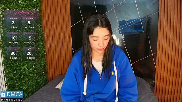 stepha   online show from 18, 9, 2025