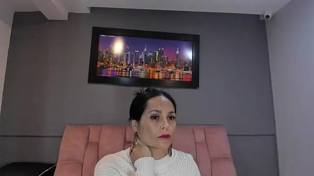 Snapshot of CharlotteCottin chatting on 30, 3, 2026 CharlotteCottin online show from 30, 3, 2026