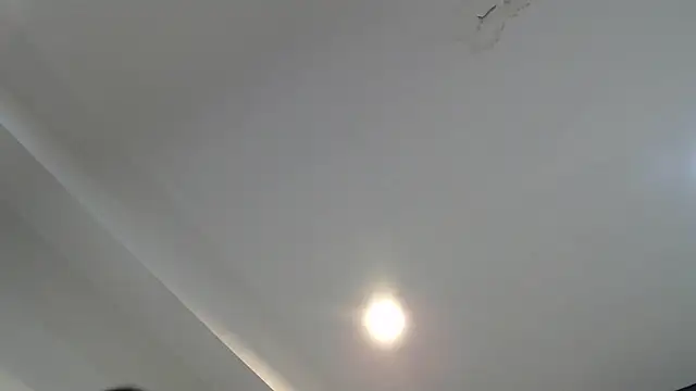 Snapshot of CharlotteCottin chatting on 9, 4, 2026 CharlotteCottin online show from 9, 4, 2026