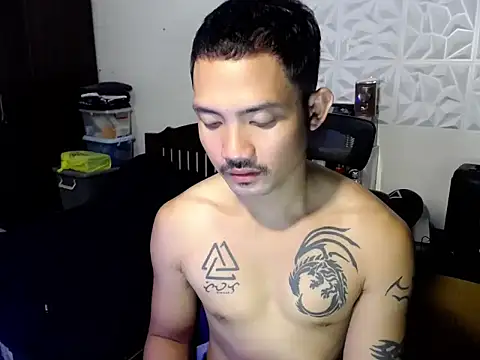 Snapshot of Thefriskyasian chatting on 29, 11, 2025 Thefriskyasian online show from 29, 11, 2025