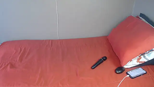 Snapshot of Lunalee chatting on 31, 10, 2025 Lunalee online show from 31, 10, 2025