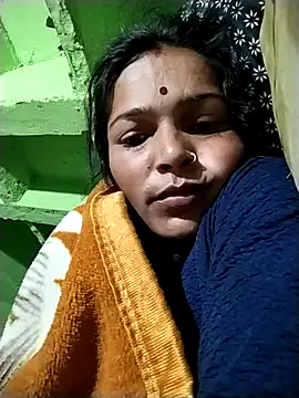 Snapshot of Hot_Kajal5 chatting on 28, 10, 2025 Hot Kajal5 online show from 28, 10, 2025