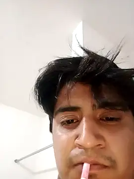 ElBufalo4l online show from 2, 12, 2025