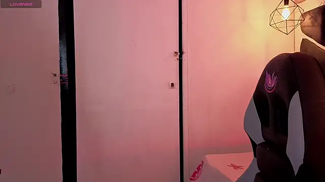 Melissa Adamsx online show from 7, 1, 2026