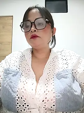 Nanna 160290 online show from 21, 9, 2025