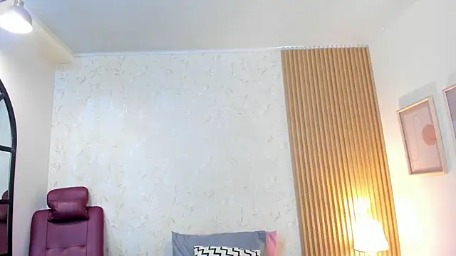 halleylorens online show from 10, 11, 2025