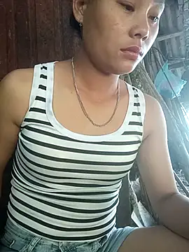 Snapshot of Ruaiuoi chatting on 22, 6, 2026 Ruaiuoi online show from 22, 6, 2026