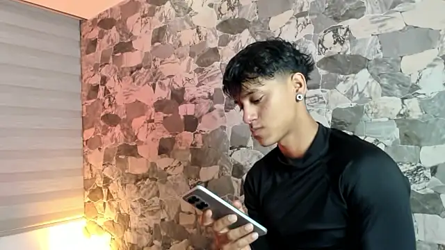 Snapshot of ZYZZ1312 chatting on 17, 3, 2026 ZYZZ1312 online show from 17, 3, 2026