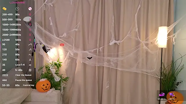 Snapshot of lisabaus chatting on 29, 10, 2025 lisabaus online show from 29, 10, 2025