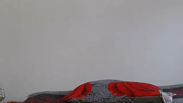 naiaratobon   online show from 19, 2, 2026