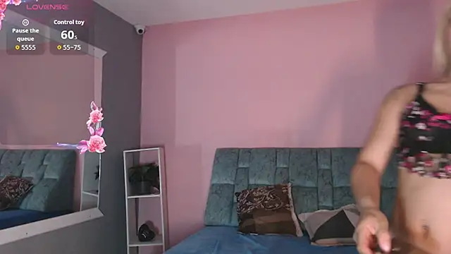 Snapshot of Camila_Russoo chatting on 13, 2, 2026 Camila Russoo online show from 13, 2, 2026