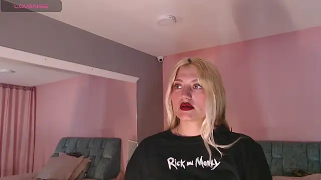 Snapshot of Camila_Russoo chatting on 19, 2, 2026 Camila Russoo online show from 19, 2, 2026