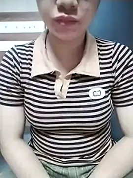 Snapshot of Mie_rose chatting on 31, 10, 2025 Mie rose online show from 31, 10, 2025