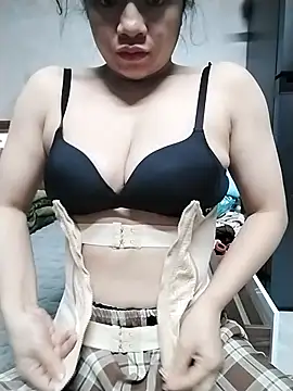 Snapshot of Mie_rose chatting on 5, 11, 2025 Mie rose online show from 5, 11, 2025