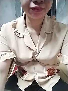 Snapshot of Mie_rose chatting on 9, 11, 2025 Mie rose online show from 9, 11, 2025