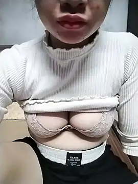 Snapshot of Mie_rose chatting on 11, 11, 2025 Mie rose online show from 11, 11, 2025