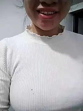 Snapshot of Mie_rose chatting on 18, 11, 2025 Mie rose online show from 18, 11, 2025