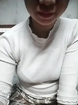 Snapshot of Mie_rose chatting on 24, 11, 2025 Mie rose online show from 24, 11, 2025