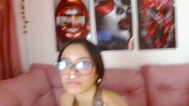 Snapshot of Miahotcs1 chatting on 7, 4, 2026 Miahotcs1 online show from 7, 4, 2026
