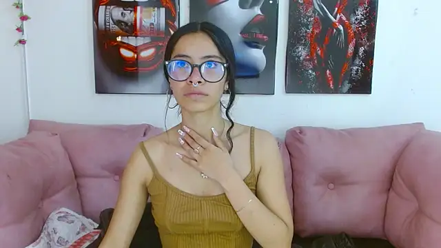 Snapshot of Miahotcs1 chatting on 18, 4, 2026 Miahotcs1 online show from 18, 4, 2026