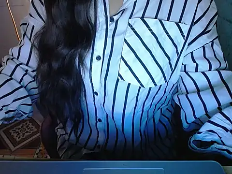 Snapshot of ahoa_Tk chatting on 2, 11, 2025 ahoa Tk online show from 2, 11, 2025