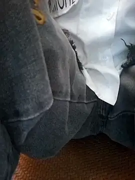 Snapshot of ahoa_Tk chatting on 14, 11, 2025 ahoa Tk online show from 14, 11, 2025